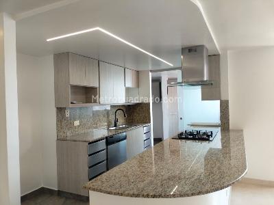 Apartamento de 3 alcobas en arriendo en Santa María De Los Ángeles, Medellín, 146 m² · foto 7 de 18