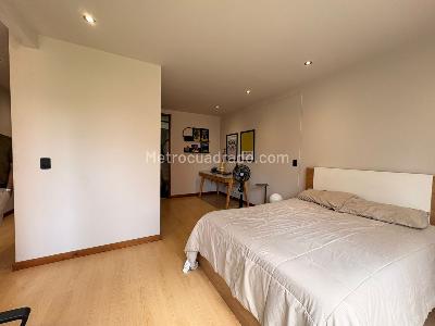 Apartamento de 1 alcoba en arriendo en El Poblado, Medellín, 62 m² · foto 8 de 11