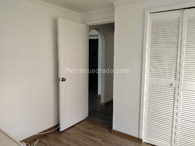 Apartamento de 3 alcobas en arriendo en La Florida, Medellín, 107 m² · foto 17 de 19