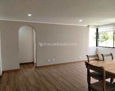 Apartamento de 3 alcobas en arriendo en La Florida, Medellín, 107 m² · foto 2 de 19