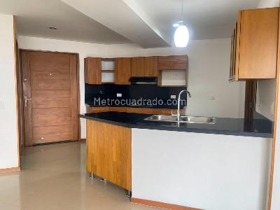 Apartamento de 3 alcobas en arriendo en Aves Maria, Sabaneta, 110 m² · foto 5 de 17