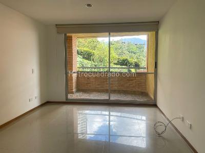 Apartamento de 3 alcobas en arriendo en Aves Maria, Sabaneta, 110 m² · foto 8 de 17