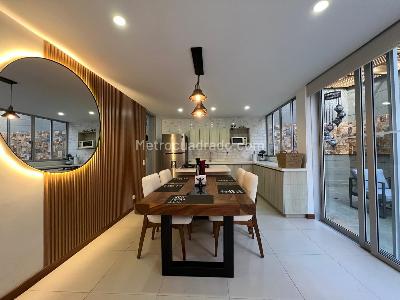 Casa de 4 alcobas en venta en Rionegro, Rionegro, 168 m² · foto 2 de 15