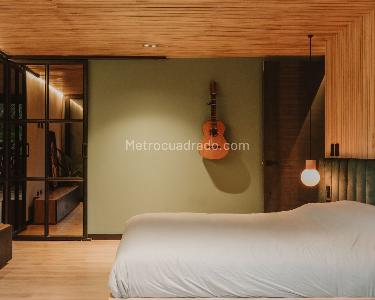 Apartamento de 1 alcoba en venta en El Poblado, Medellín, 136 m² · foto 11 de 14