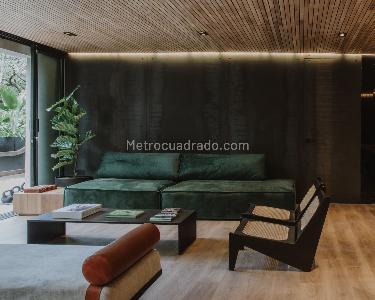 Apartamento de 1 alcoba en venta en El Poblado, Medellín, 136 m² · foto 2 de 14