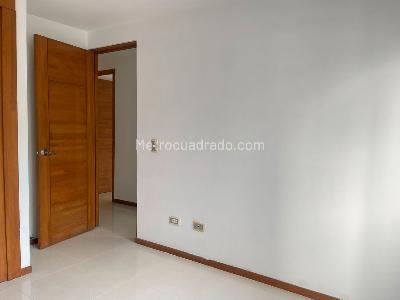Apartamento de 3 alcobas en venta en Sabaneta, Sabaneta, 98 m² · foto 13 de 18