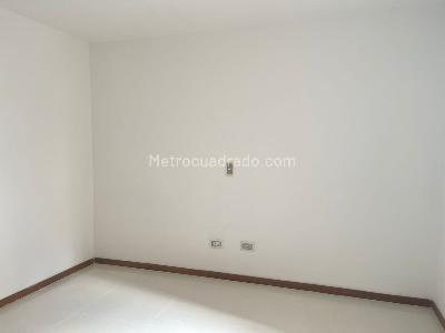 Apartamento de 3 alcobas en venta en Sabaneta, Sabaneta, 98 m² · foto 15 de 18