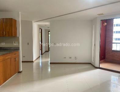 Apartamento de 3 alcobas en venta en Sabaneta, Sabaneta, 98 m² · foto 2 de 18