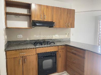 Apartamento de 3 alcobas en venta en Sabaneta, Sabaneta, 98 m² · foto 7 de 18