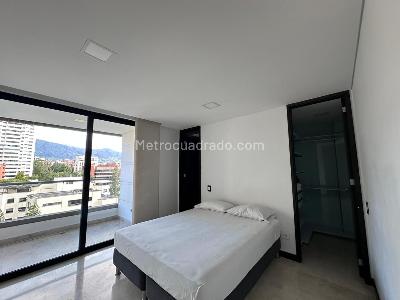 Apartamento en arriendo en El Poblado, Medellín · foto 13 de 17