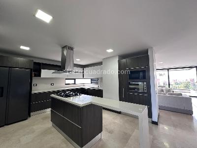 Apartamento en arriendo en El Poblado, Medellín · foto 6 de 17