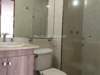 Apartamento de 3 alcobas en arriendo en El Poblado, Medellín, 88 m² · foto 18 de 18