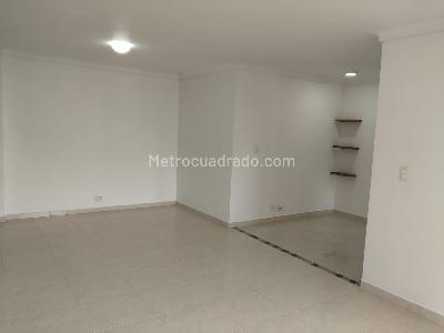 Apartamento de 3 alcobas en arriendo en El Poblado, Medellín, 88 m² · foto 2 de 18