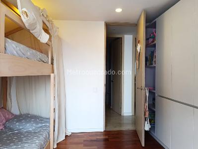 Apartamento en arriendo en El Poblado, Medellín · foto 14 de 19