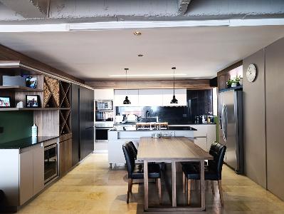 Apartamento en arriendo en El Poblado, Medellín · foto 2 de 19