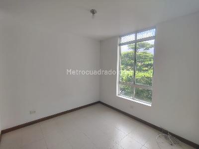 Apartamento de 2 alcobas en arriendo en El Poblado, Medellín, 65 m² · foto 13 de 14