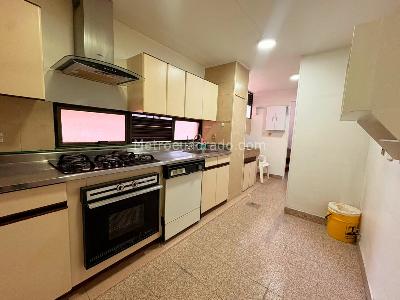 Apartamento en venta en El Poblado, Medellín · foto 5 de 14