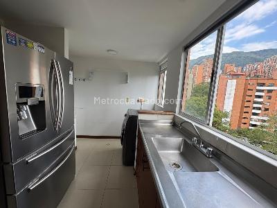 Apartamento de 3 alcobas en venta en El Poblado, Medellín, 103 m² · foto 7 de 16