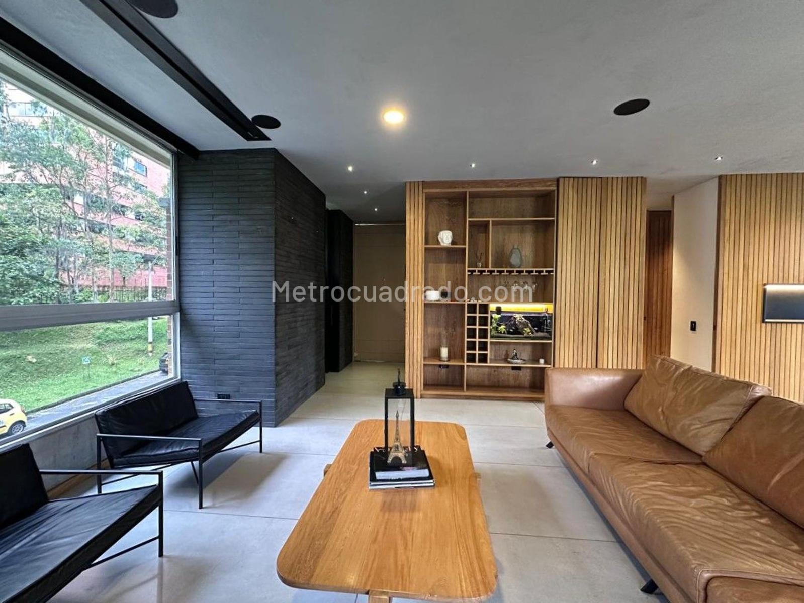 Apartamento de 1 habitación en arriendo en El Poblado, Medellín — imagen 1 de 20