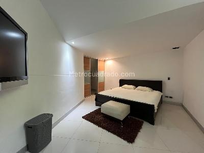 Casa de 5 alcobas en venta en El Poblado, Medellín, 1100 m² · foto 16 de 20