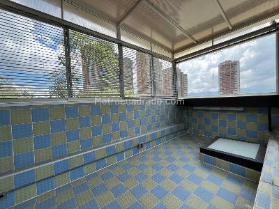 Casa de 5 alcobas en venta en El Poblado, Medellín, 1100 m² · foto 19 de 20
