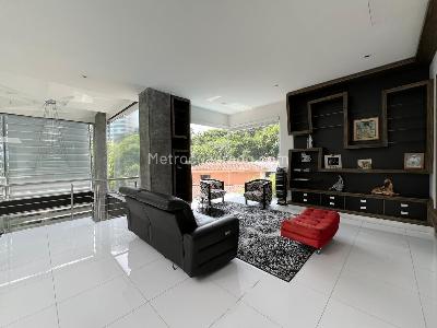 Casa de 5 alcobas en venta en El Poblado, Medellín, 1100 m² · foto 8 de 20