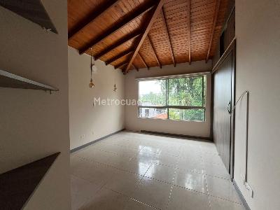 Casa de 4 alcobas en venta en Envigado, Envigado, 250 m² · foto 12 de 20