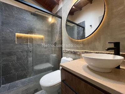 Casa de 4 alcobas en venta en Envigado, Envigado, 250 m² · foto 17 de 20