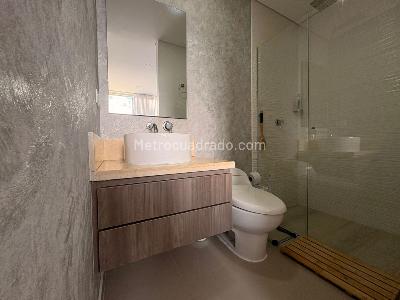 Apartamento de 3 alcobas en venta en El Poblado, Medellín, 153 m² · foto 19 de 20