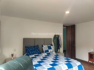 Apartamento de 3 alcobas en venta en El Poblado, Medellín, 186 m² · foto 10 de 17
