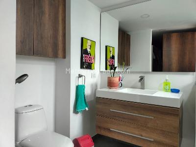 Apartamento de 3 alcobas en venta en El Poblado, Medellín, 186 m² · foto 16 de 17