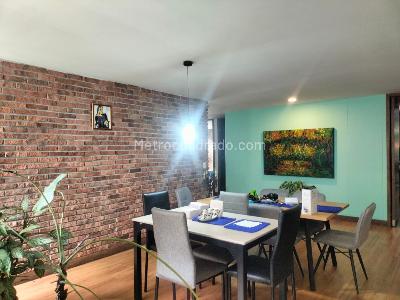 Apartamento de 3 alcobas en venta en El Poblado, Medellín, 186 m² · foto 4 de 17