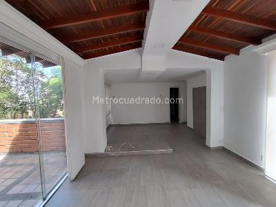 Apartamento de 3 alcobas en venta en El Poblado, Medellín, 160 m² · foto 2 de 15