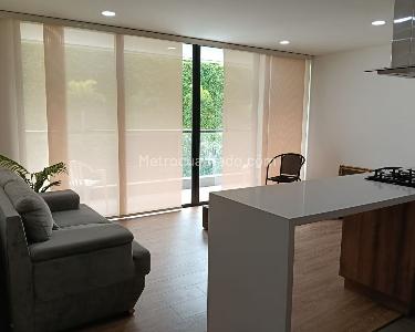 Apartamento en venta en Envigado, Envigado · foto 2 de 13