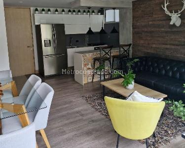 Apartamento de 2 alcobas en venta en El Poblado, Medellín, 68 m² · foto 5 de 14