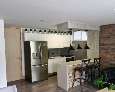 Apartamento de 2 alcobas en venta en El Poblado, Medellín, 68 m² · foto 6 de 14