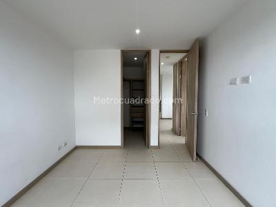 Apartamento de 2 alcobas en venta en Rionegro, Rionegro, 68 m² · foto 9 de 11