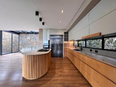 Casa de 3 alcobas en venta en Envigado, Envigado · foto 4 de 19