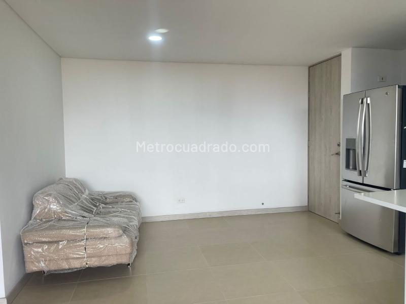2BR Apartment in SABANETA (78 m²) - 3