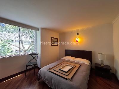 Apartamento de 2 alcobas en venta en El Poblado, Medellín, 90 m² · foto 13 de 15