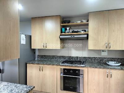 Casa en arriendo en El Poblado, Medellín · foto 4 de 19