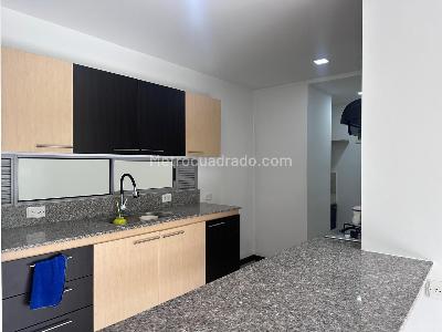 Apartamento de 2 alcobas en arriendo en El Tesoro, Medellín, 86 m² · foto 8 de 16