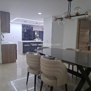 Apartamento en venta en El Poblado, Medellín · foto 8 de 16
