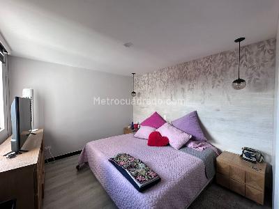Apartamento de 3 alcobas en arriendo en El Poblado, Medellín, 68 m² · foto 8 de 14