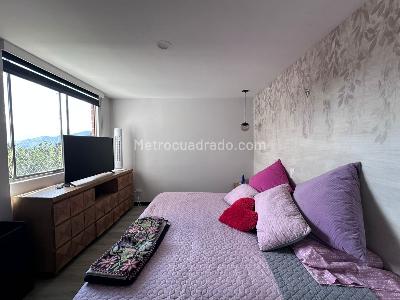 Apartamento de 3 alcobas en arriendo en El Poblado, Medellín, 68 m² · foto 9 de 14