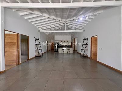 Casa de 3 alcobas en venta en Rionegro, Rionegro · foto 3 de 17