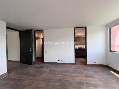Apartamento de 3 alcobas en venta en El Tesoro, Medellín, 220 m² · foto 8 de 20