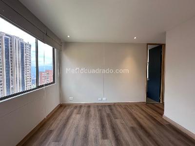 Apartamento de 3 alcobas en venta en El Poblado, Medellín, 220 m² · foto 16 de 20