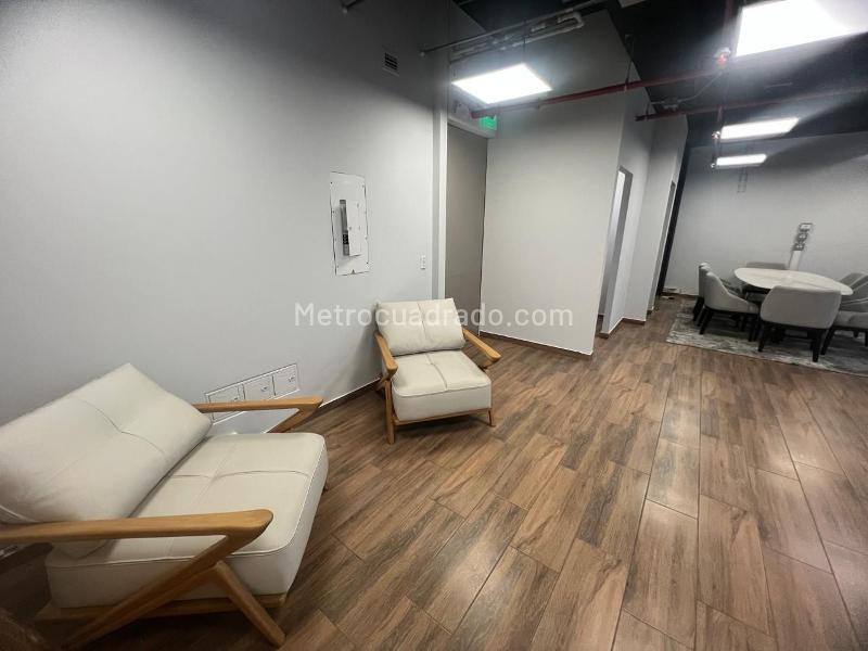 Oficina en Arriendo, EL POBLADO, Medellín - Mehr