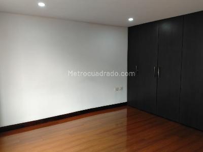 Apartamento de 4 alcobas en venta en El Poblado, Medellín, 295 m² · foto 13 de 20